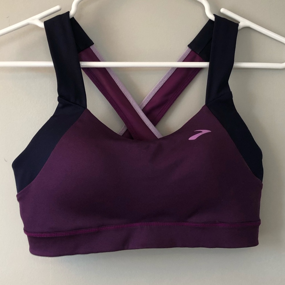 Brooks sports bra